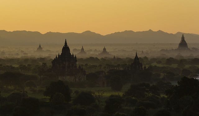 Bagan, Burma, temples, Travel, Luxury travel, Travelling book Junkie, wish list