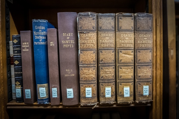 Gladstone's library, william gladstone, quirky accommodation, library stays, prime minister, british, historical, oldest, united kingdom, wales, uk, bedroom, restaurant, famous, world, books, writings, statue, memoirs, literary,