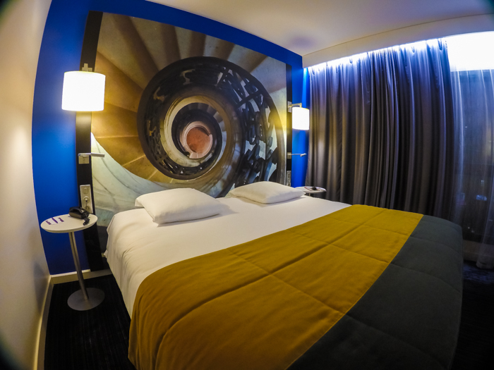mecure hotels, bourges, hotel, france, michelin star, restaurant, abbey, converted, de bourbon, bedroom,