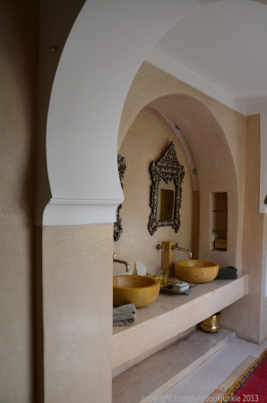 Twin Sinks, Suite 4, Riad Camilia, marrakech, Morocco