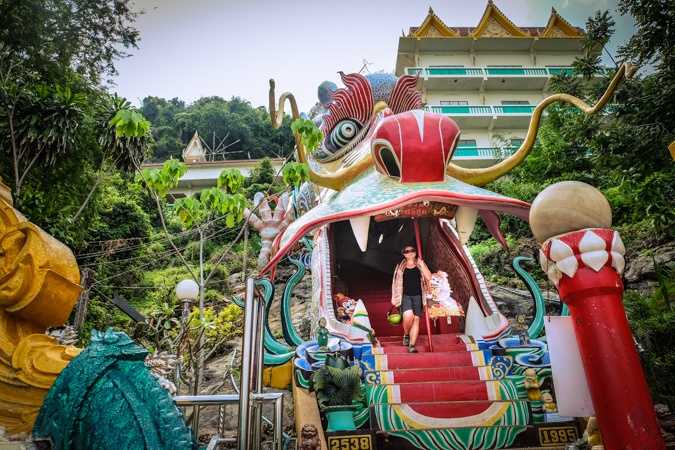 Wat Bam Tham, dragon head, temple, temples, thai, thailand, kanchanaburi, attractions, where, to, go, what, see, near, travelling, around, backpacking, best, places, top, unusual, unique travel, travelling book junkie, travel, exploring, staying, interesting, mouth, entrance,