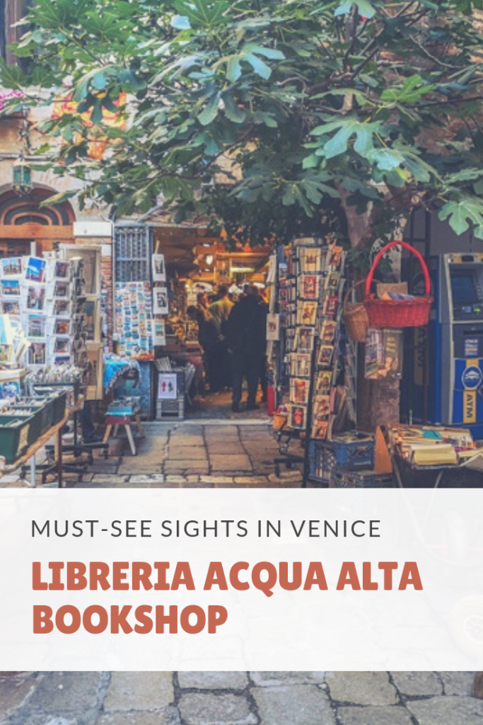 Looking for something different to do next time you visit Venice? Have you heard about the most unusual bookshop in the world?  @tbookjunkie explains why everyone who visits the floating city in Italy should visit this one of a kind bookshop known as Libreria Acqua Alta.